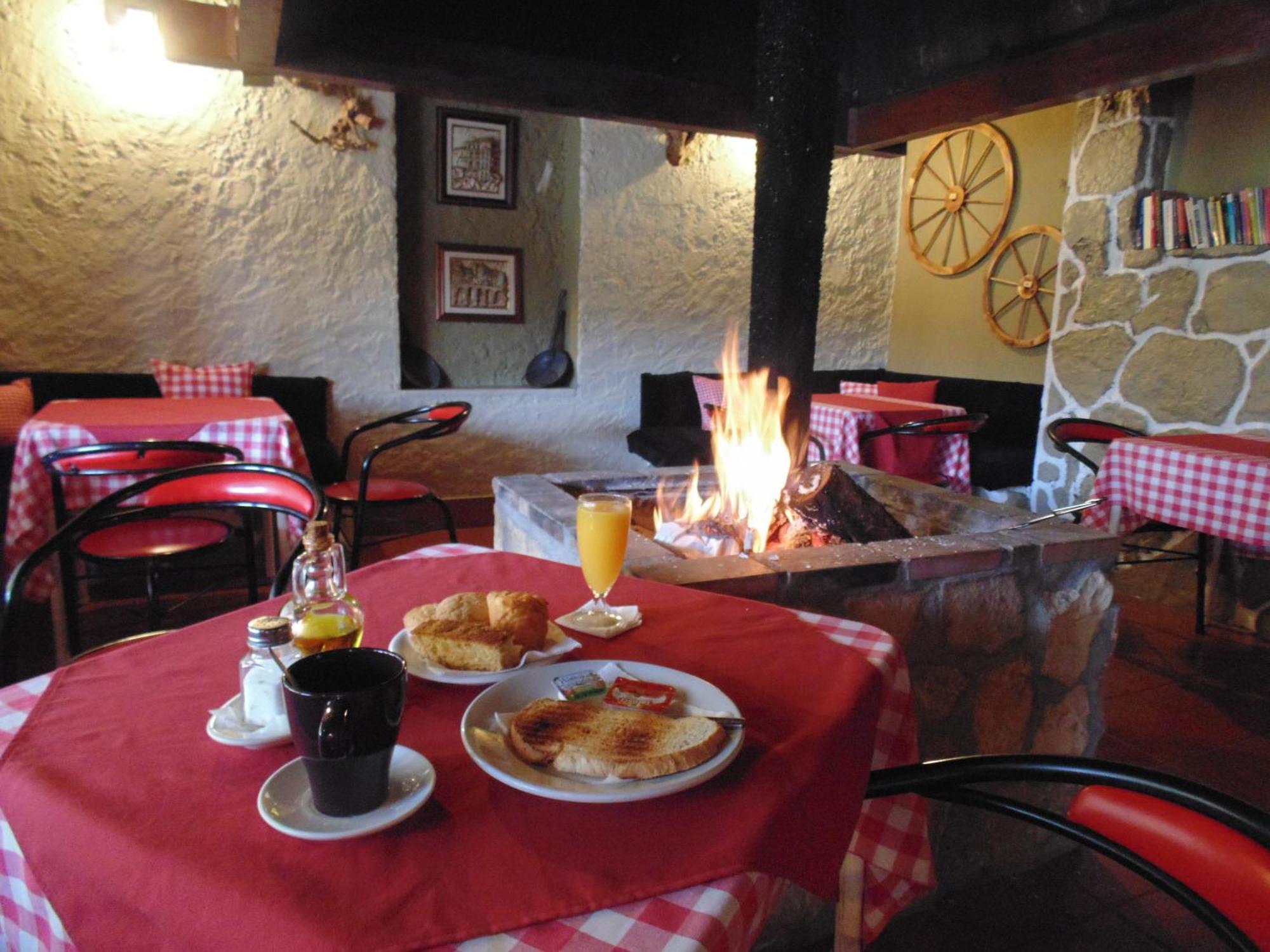 Rural Arco Iris Cuenca Hotel เกว็งกา ภายนอก รูปภาพ